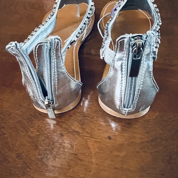 Jeweled sandals - Picture 4 of 4